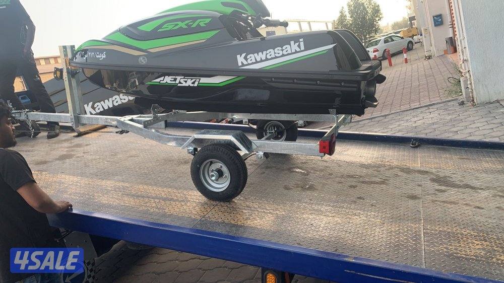 Kawasaki super jet 2022 استعمال 10ساعات و قبل شهرين طالع من السيرفس0