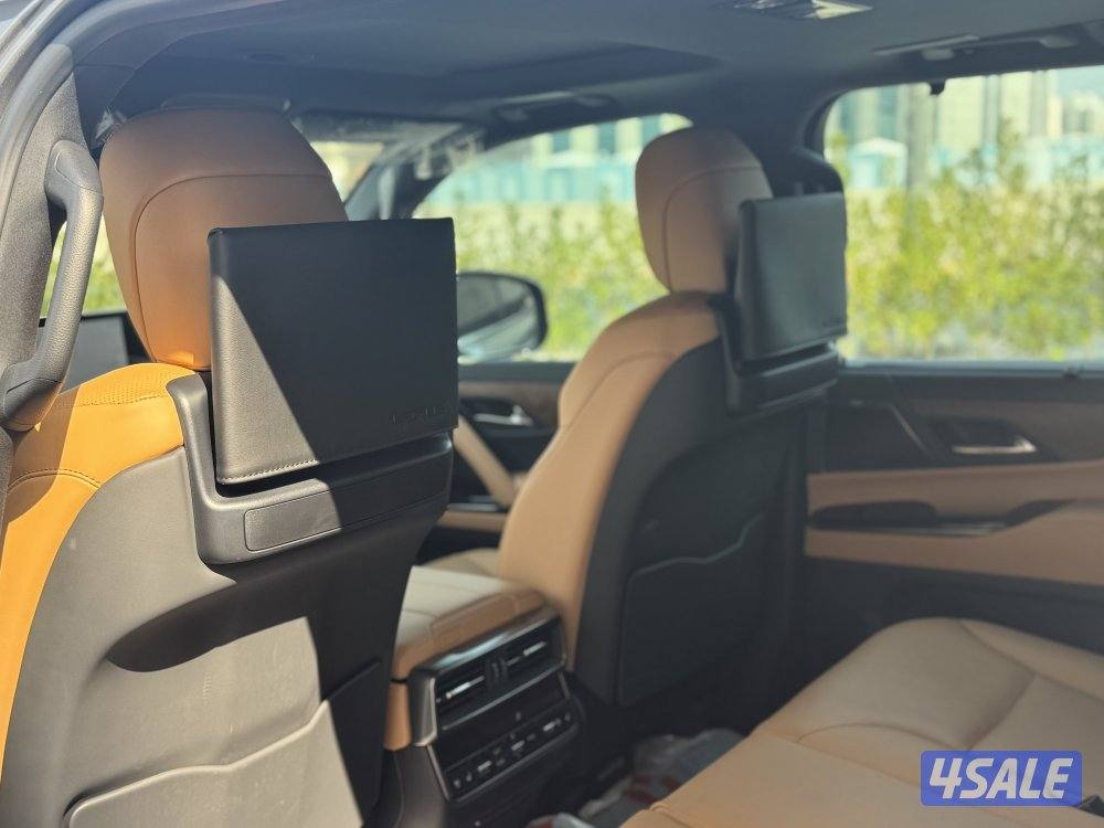 جيب لكزس lx 6004