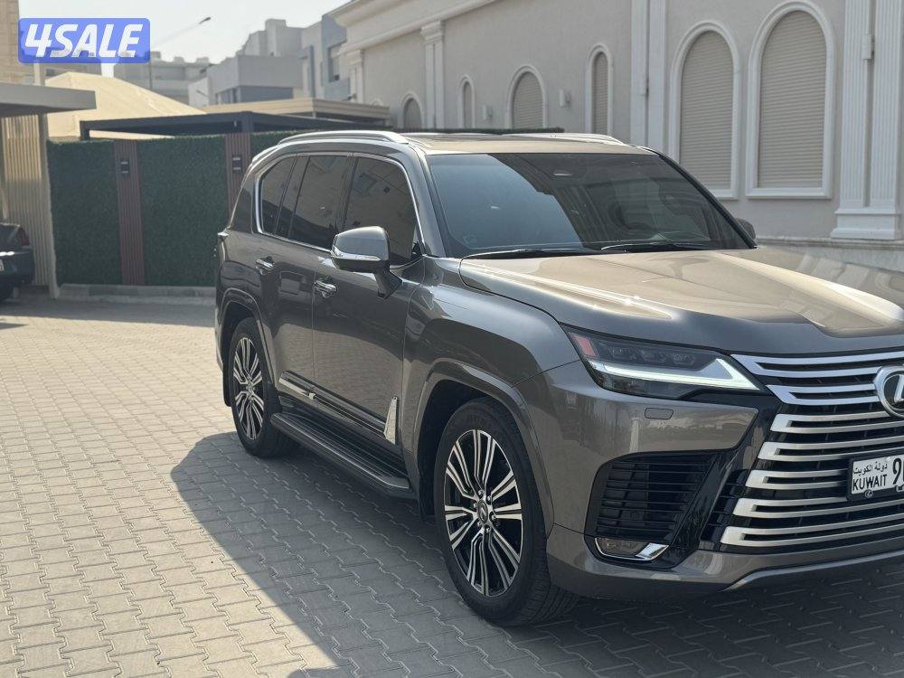 جيب لكزس lx 6007