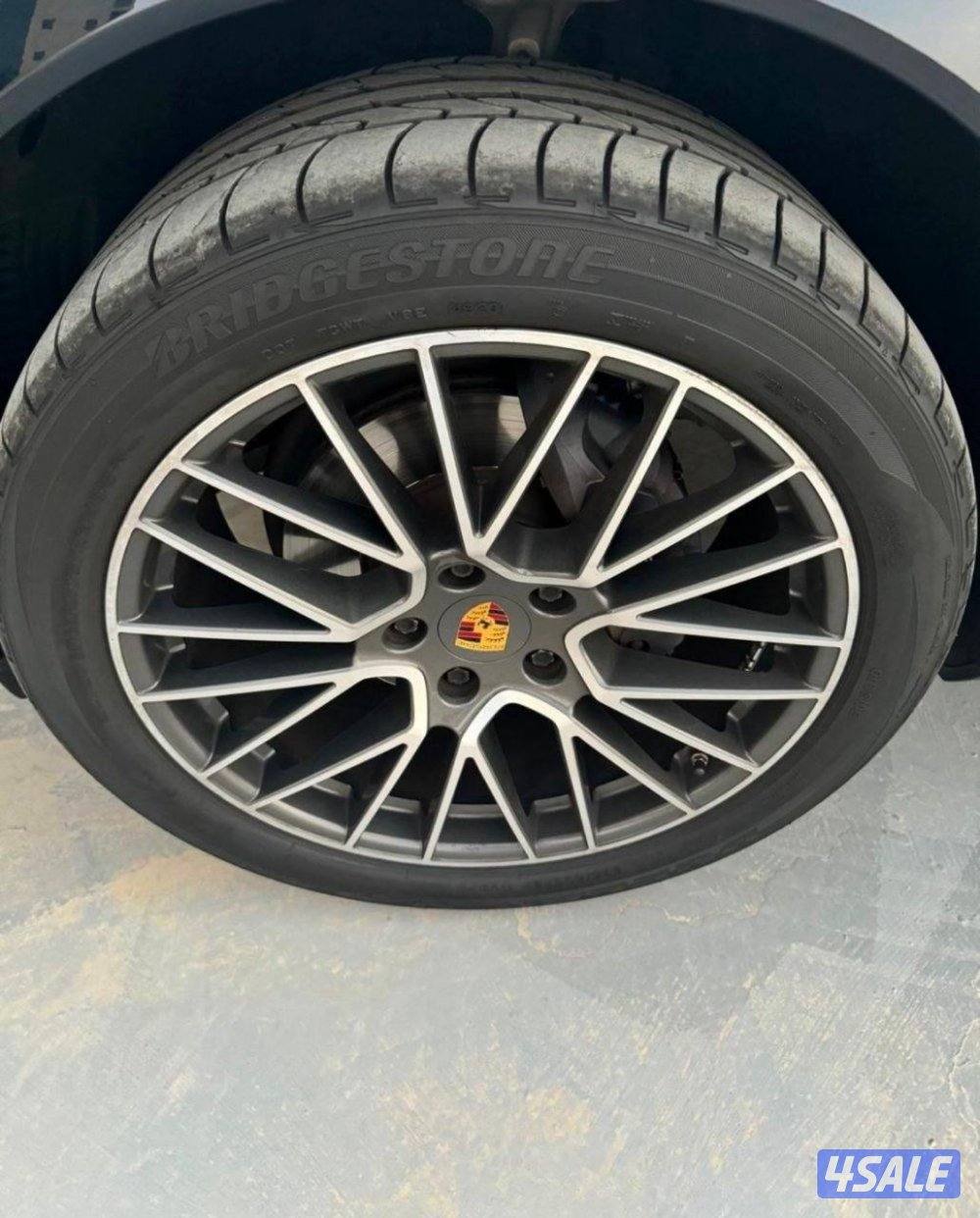 Porche cayyene 2021 59km السياره بحاله الوكاله6