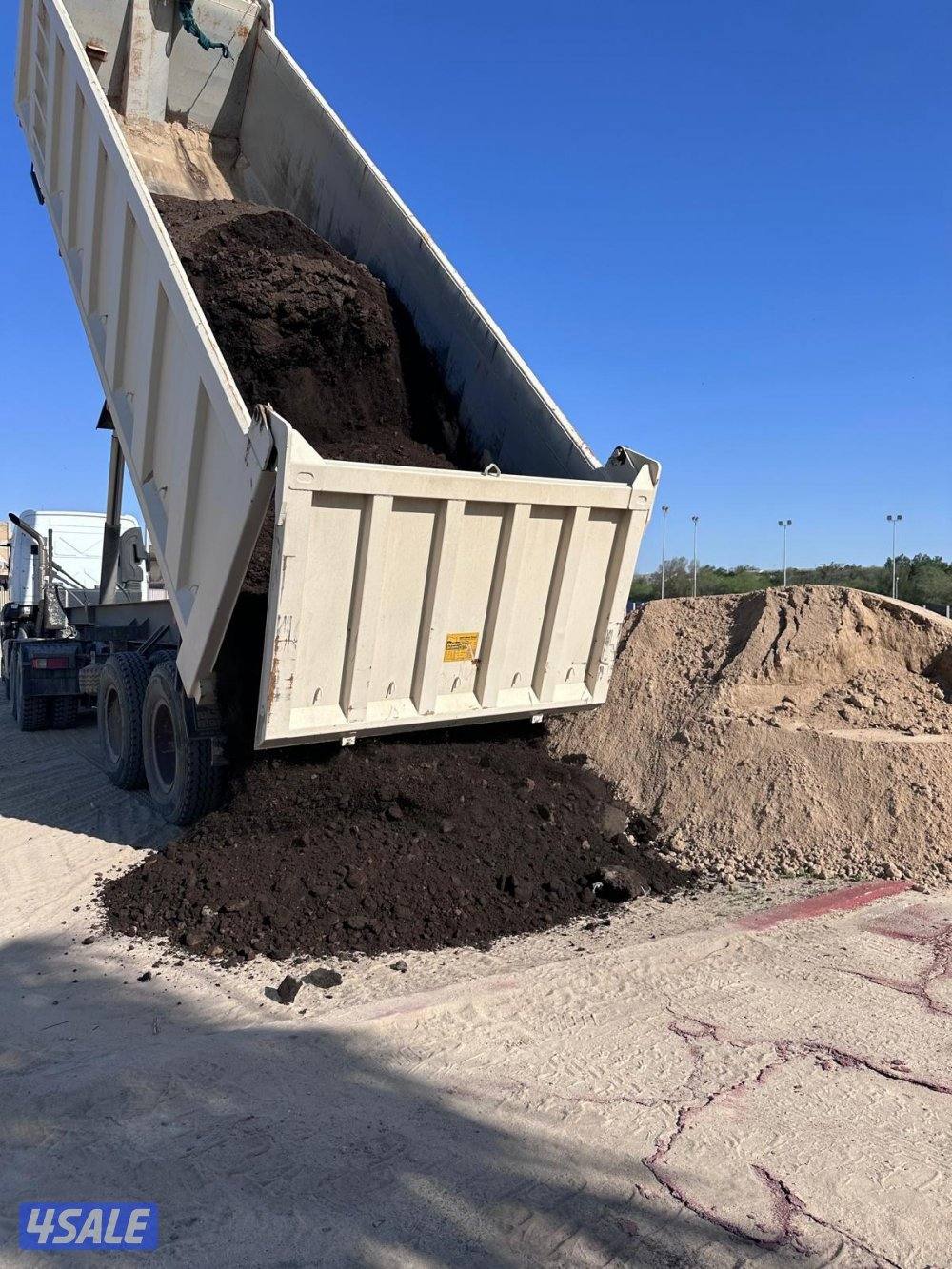 تنسيق حدائق قص الأشجار شبكات الري ترطيب تيل طبيعي وصناعي جميع الأعمال12