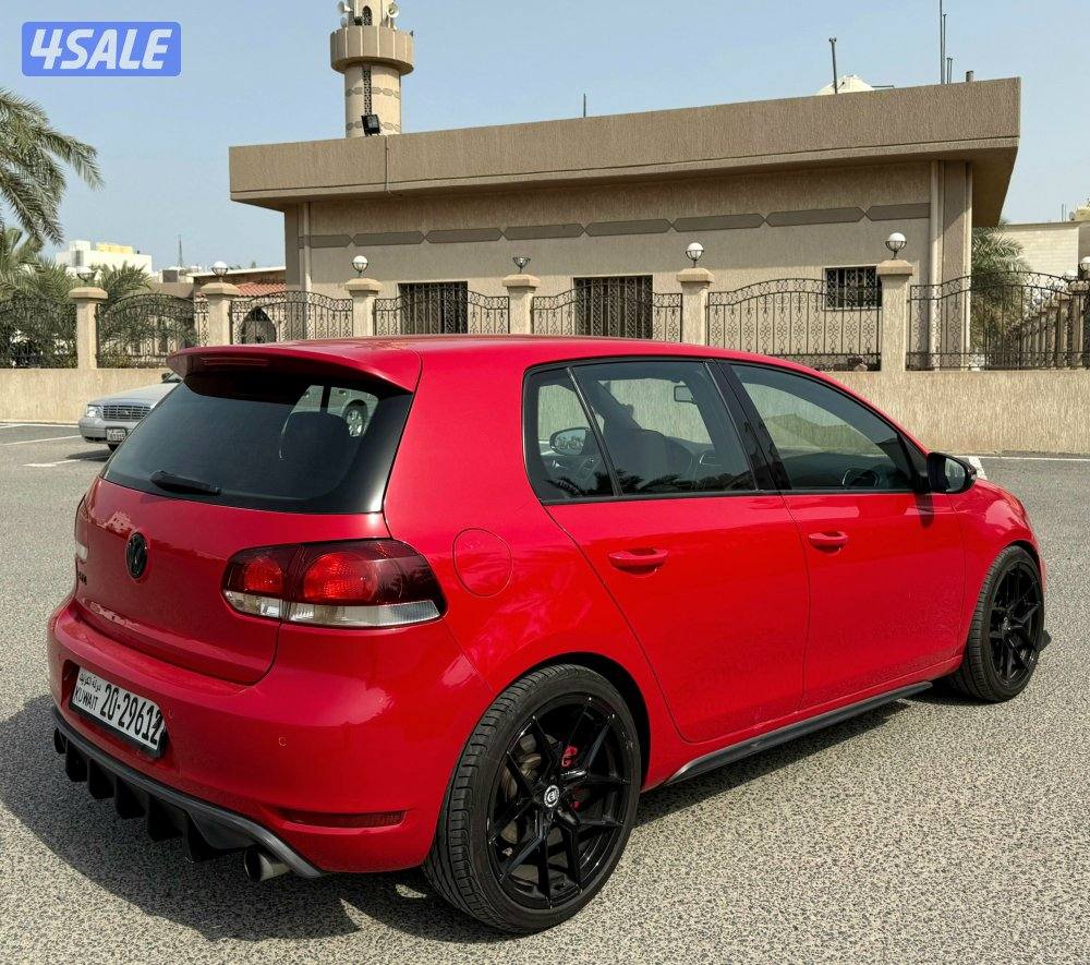 بحالة ممتازة فولكس واجن قولف GTI موديل 2012 محركات نظيفة مكيف بارد7