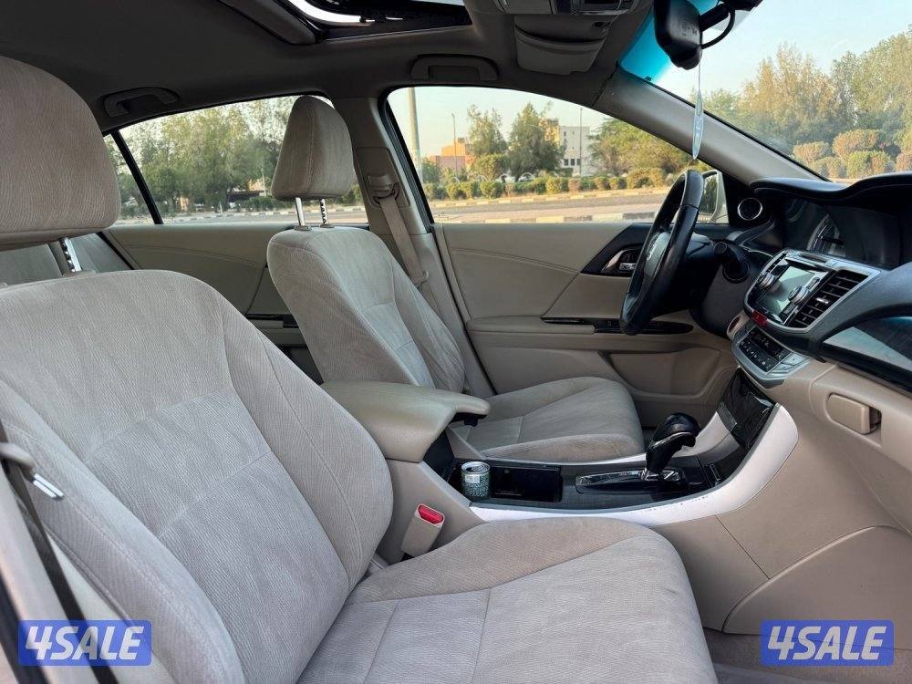 Honda acord 2016 .فتحة سقف ٤ سلندر5