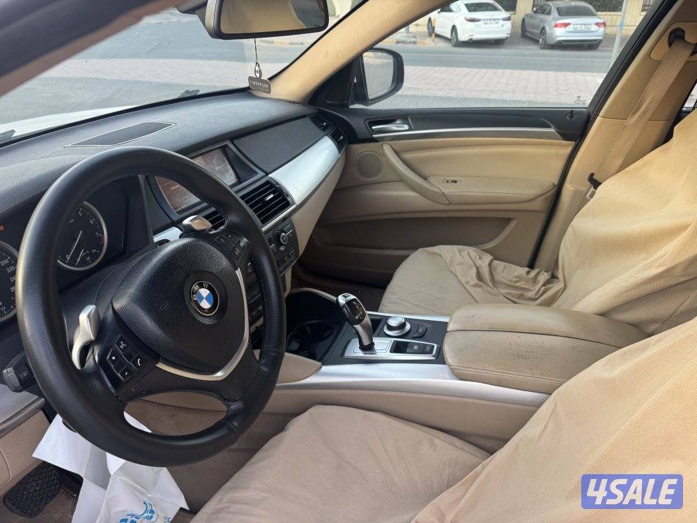 بى أم X6 موديل ٢٠٠٩ بحالة ممتازة شرط الفحص ٦ سلندر7