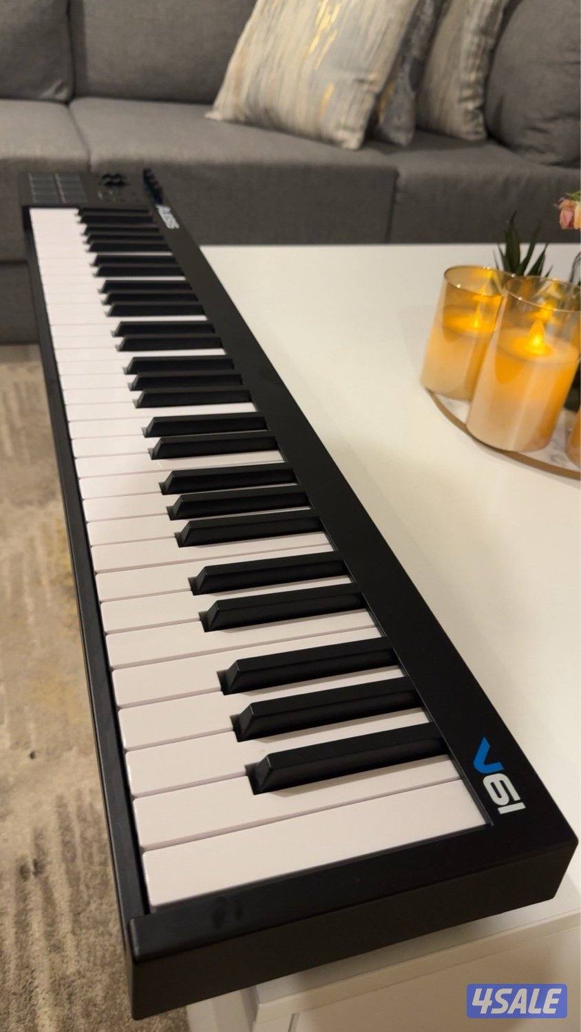 ميدي كيبورد نظيف جداً - Alesis - 61 Key USB MIDI Keyboard3