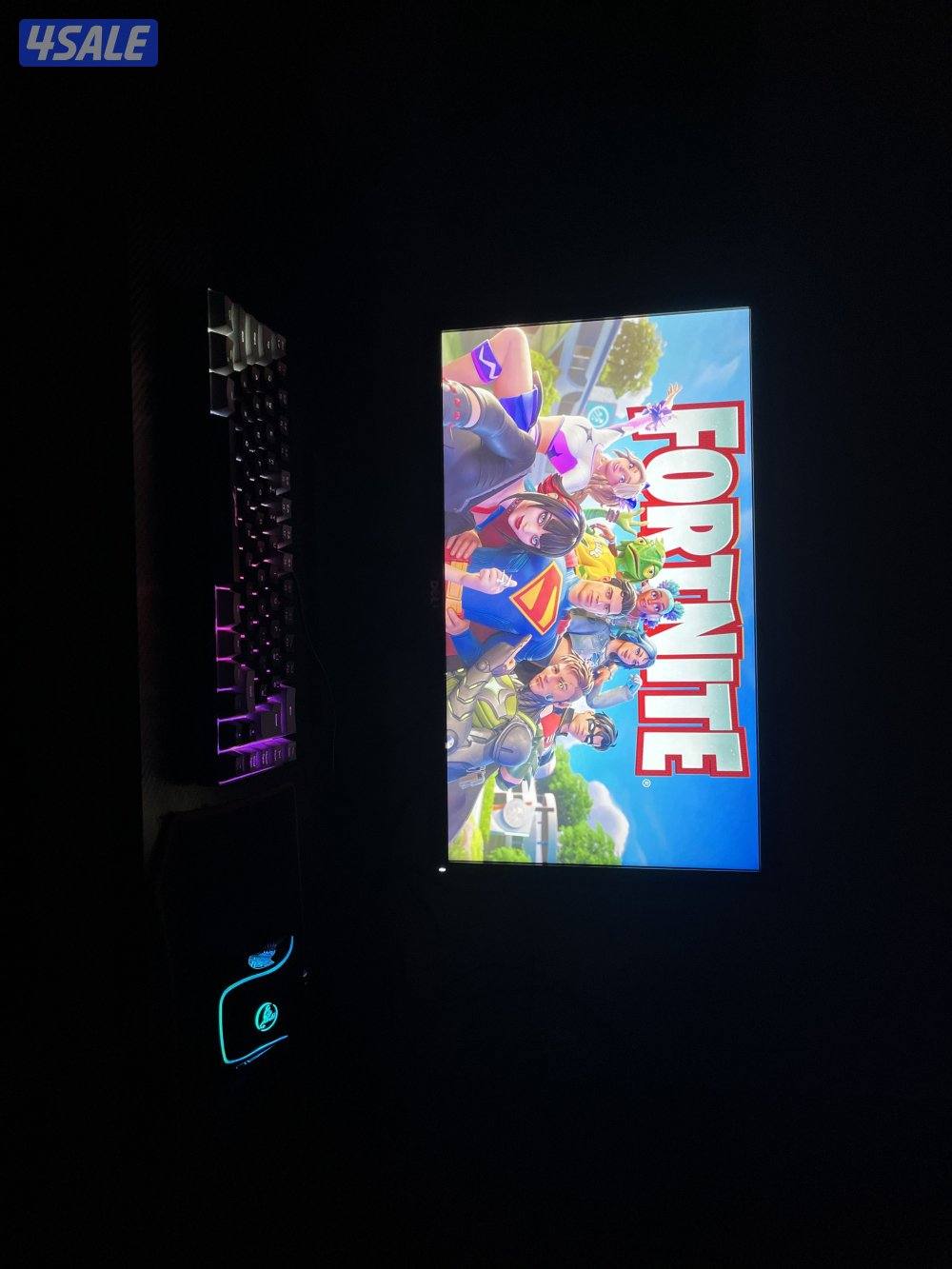 تواصل معاي0