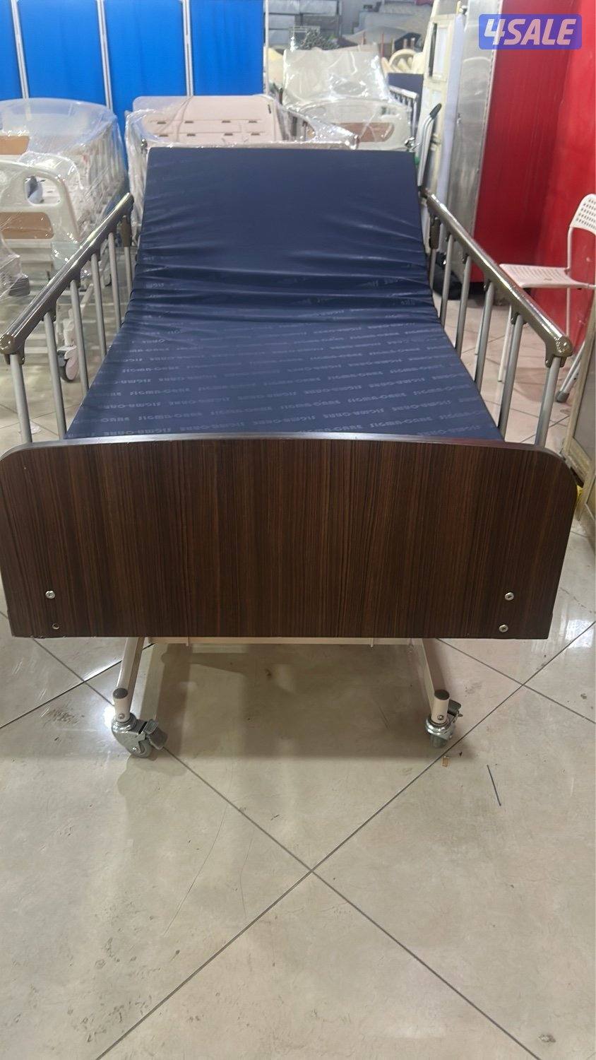 سرير طبي للبيع 120 دينار كهرباء ويدوي2