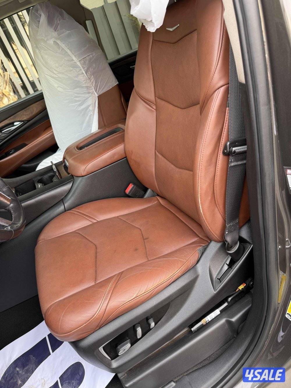 كاديلاك إسكاليد XL سوبر - بريميوم8