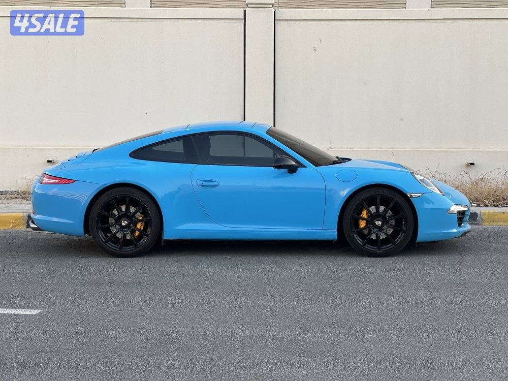 كاريرا 2012 من داخل احمر 9114