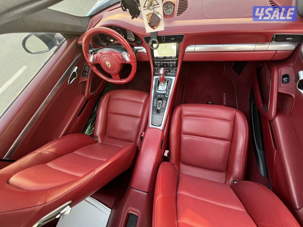 كاريرا 2012 من داخل احمر 91111