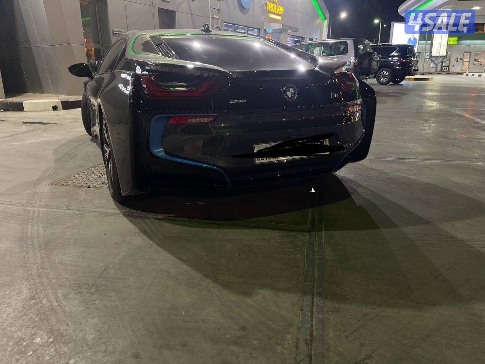 للبيع i8 20151