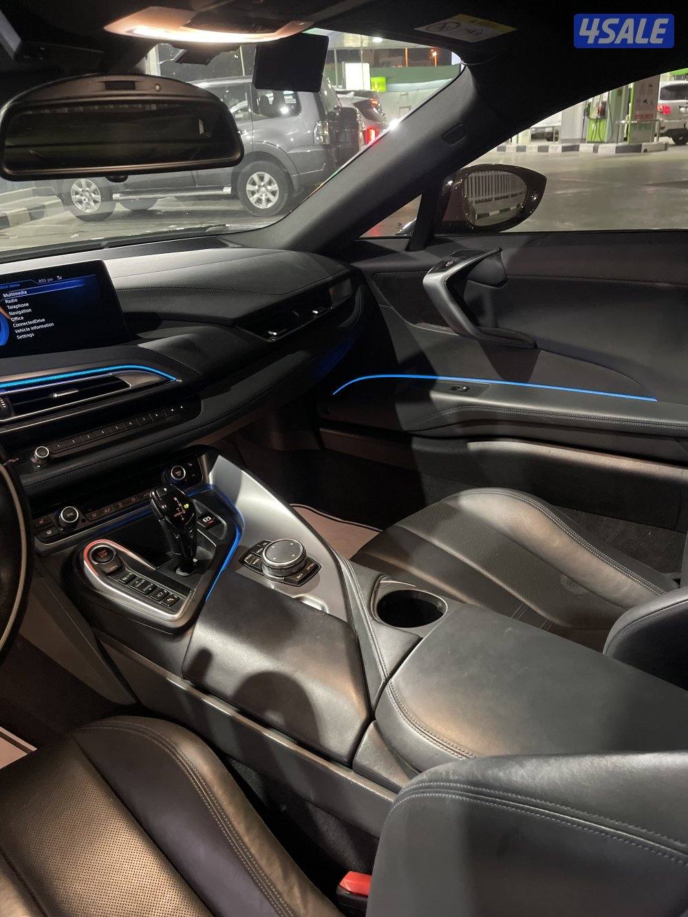 للبيع i8 20154