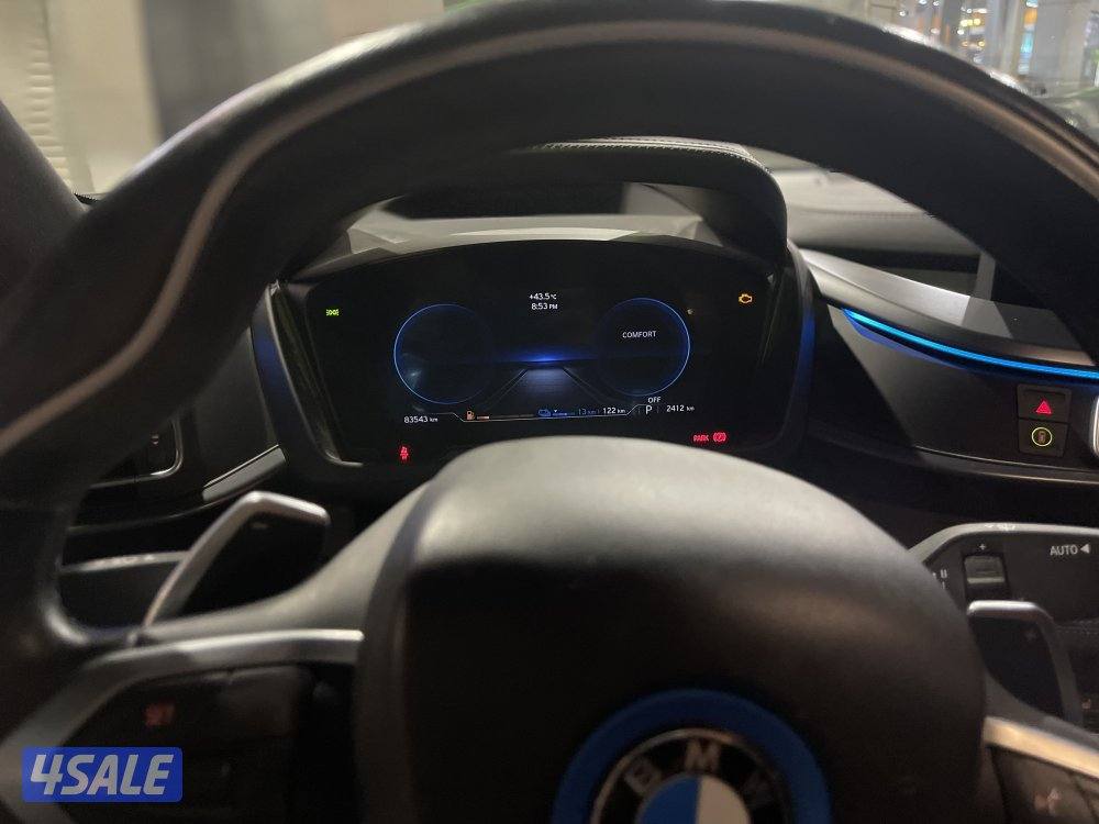للبيع i8 20157