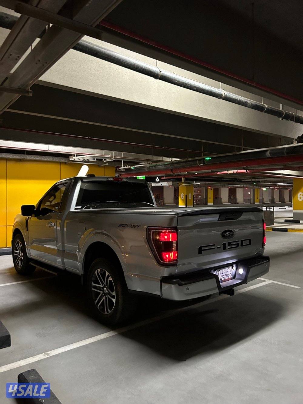 وانيت فورد f1504