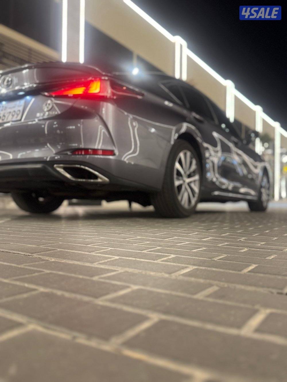للبيع لكزس Es 3508