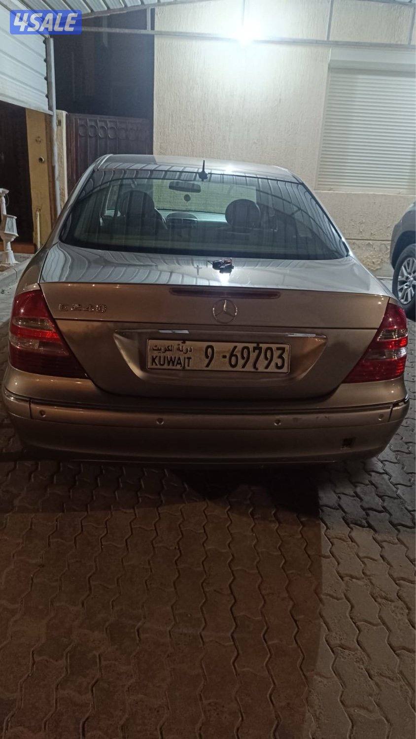 مرسيدس E 2400