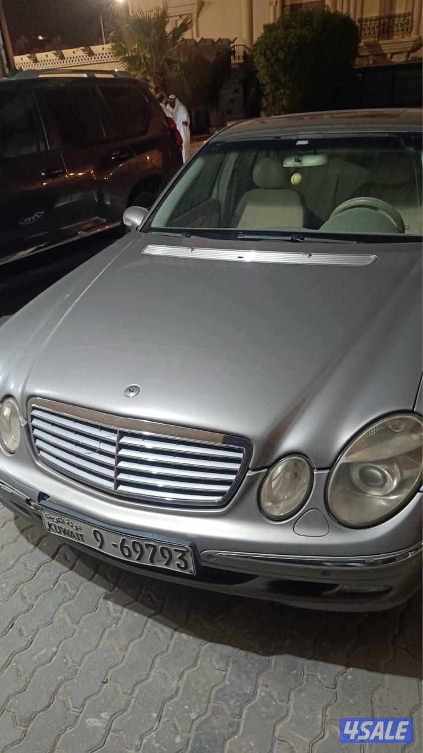 مرسيدس E 2401