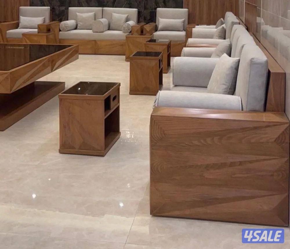 ديوانيات رسميه وديكورات واوجارات ومكتبه تلفزيون وصلات داخليه9