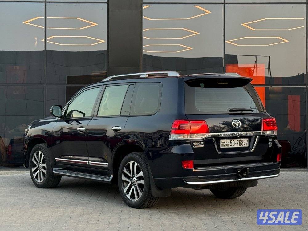 LAND CRUISER GRAND TOURING GXR _20193