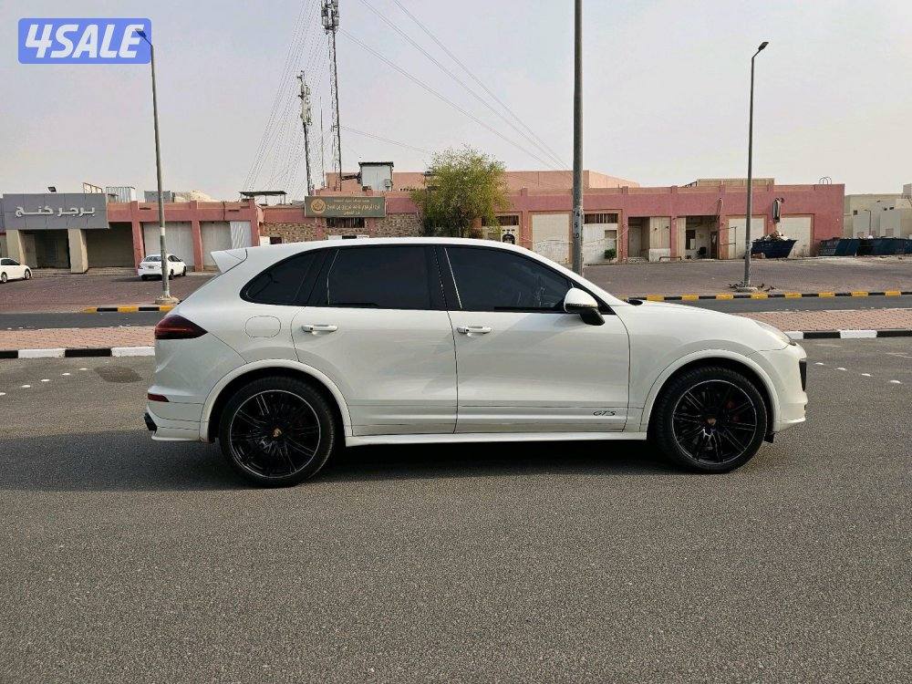 للبيع بورش كايين GTS موديل 20164