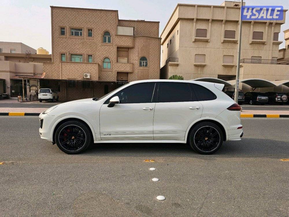 للبيع بورش كايين GTS موديل 20165