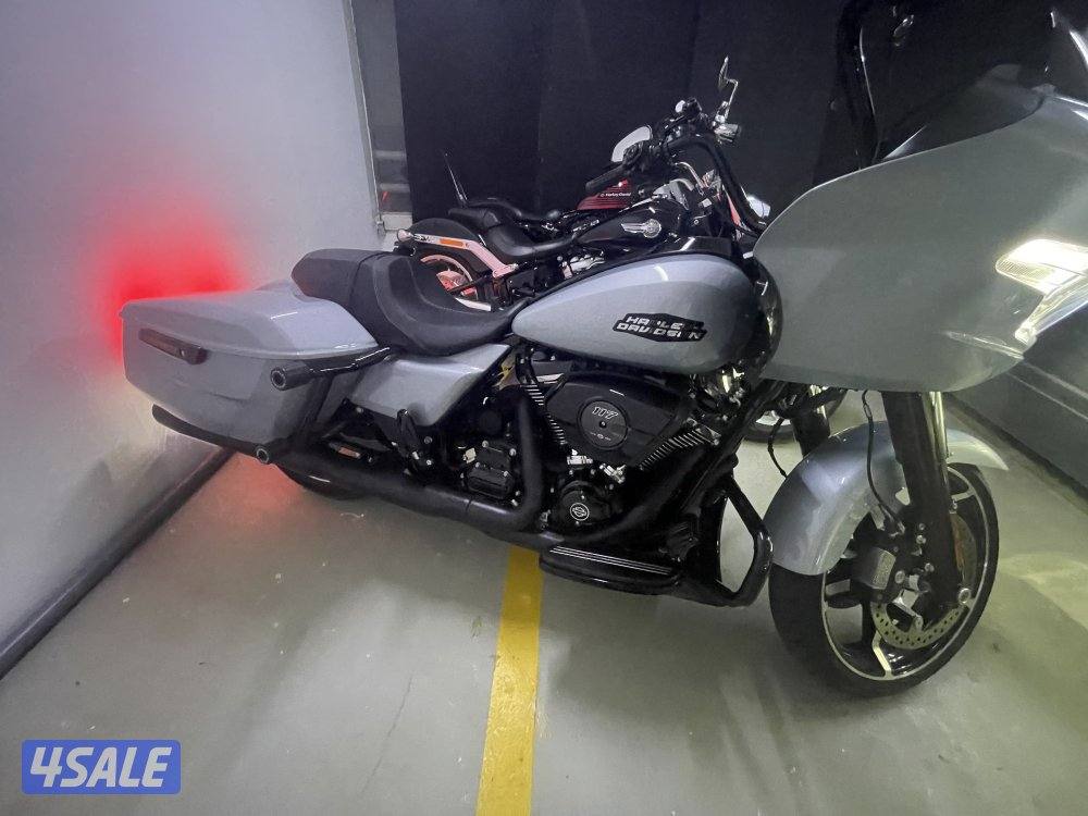 للبيع هارلي ديفيدسون رود جلايد2