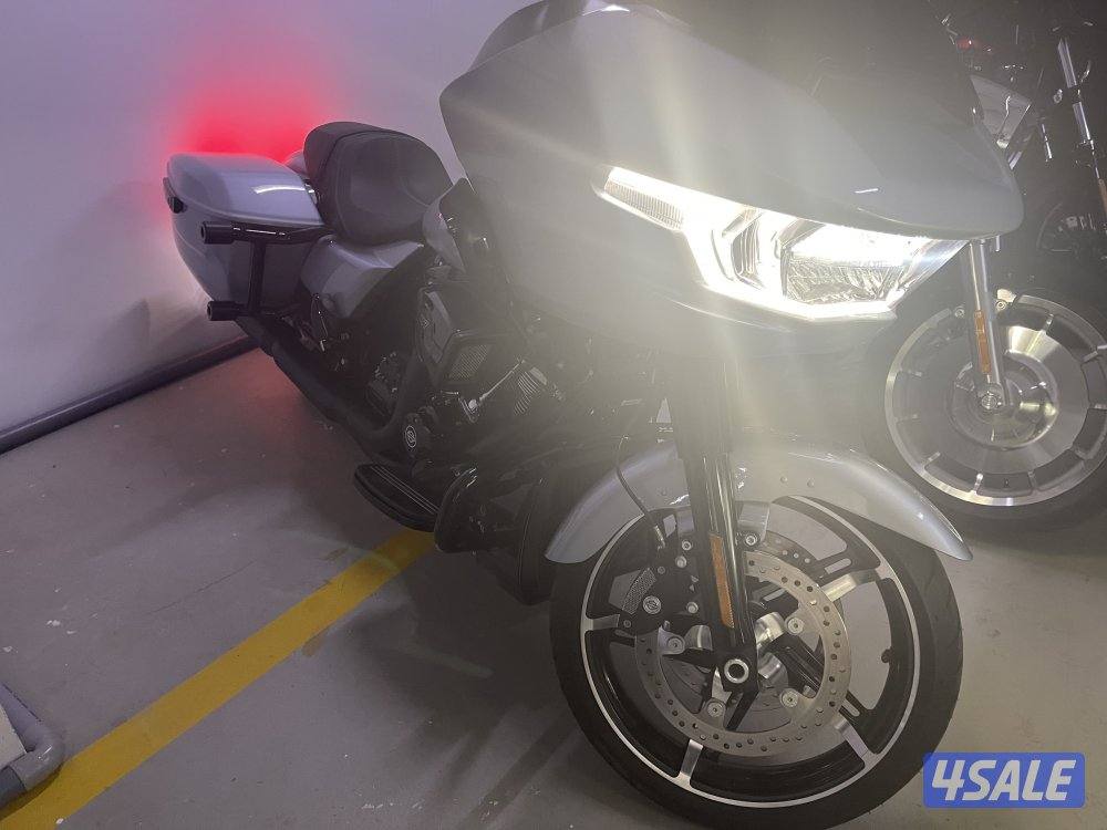 للبيع هارلي ديفيدسون رود جلايد4