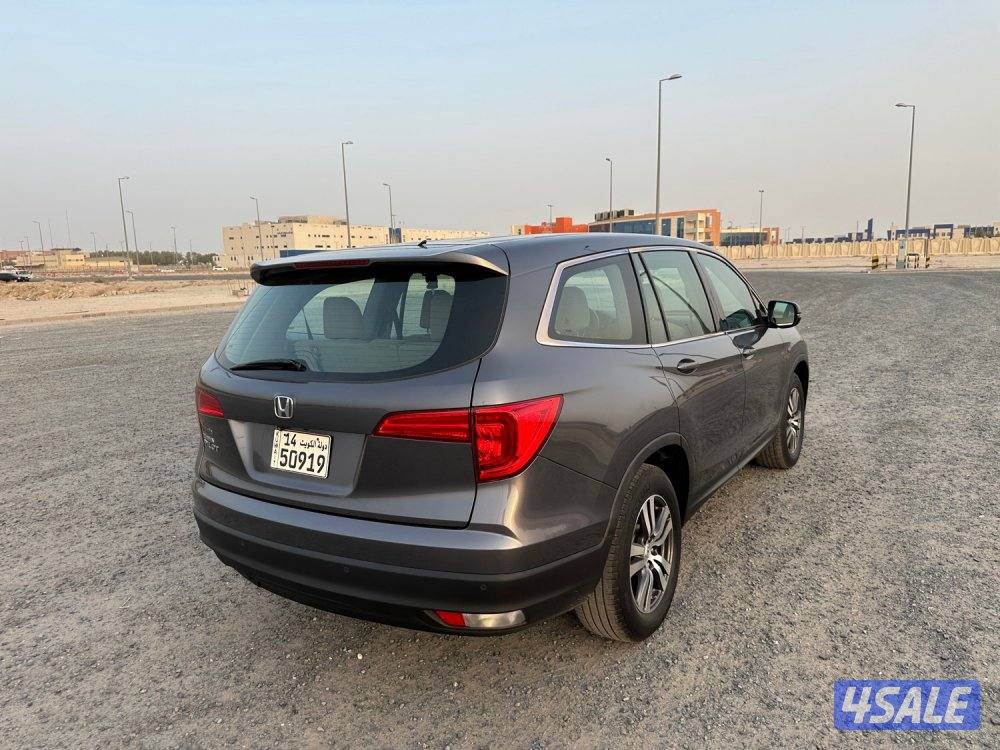 هوندا بايلوت ماشي 93 الف سيرفس وكالة5