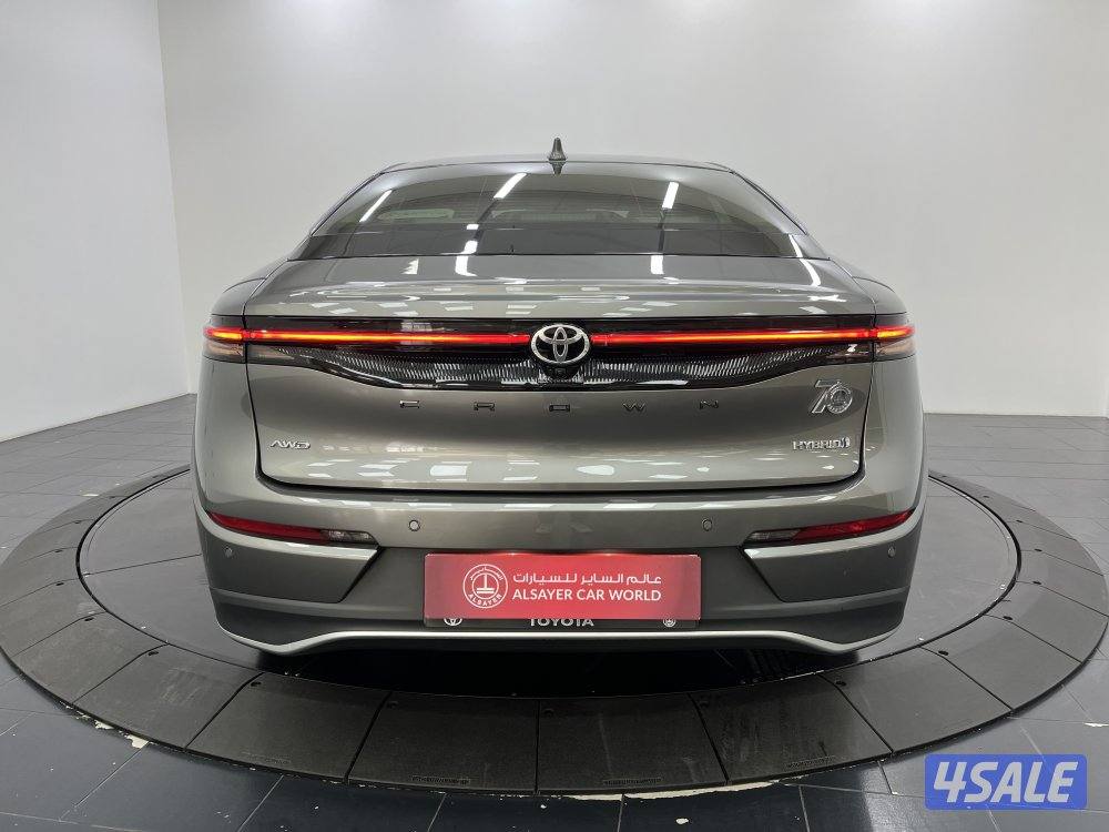 TOYOTA CROWN 23CN-2.4T-H3