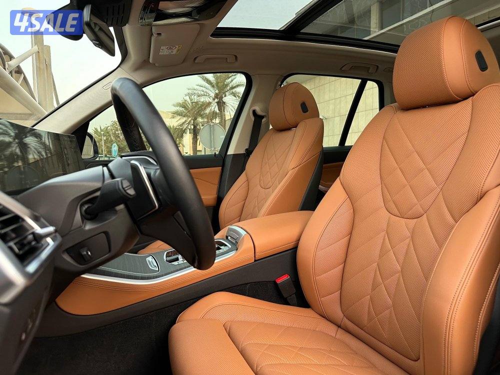 للبيع BMW X5 4.0i XDRIV موديل 2024 وارد الغانم6