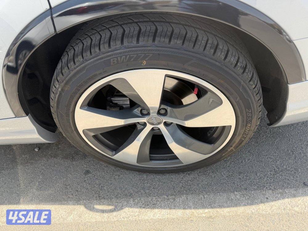 🇩🇪Audi Q7 S Line excellent condition11