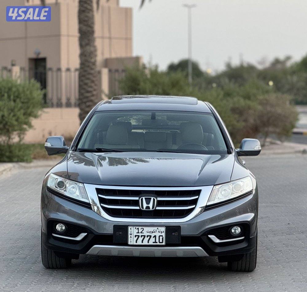 كروس تاور 2013 الغانم عداد 171 ألف كامل المواصفات1