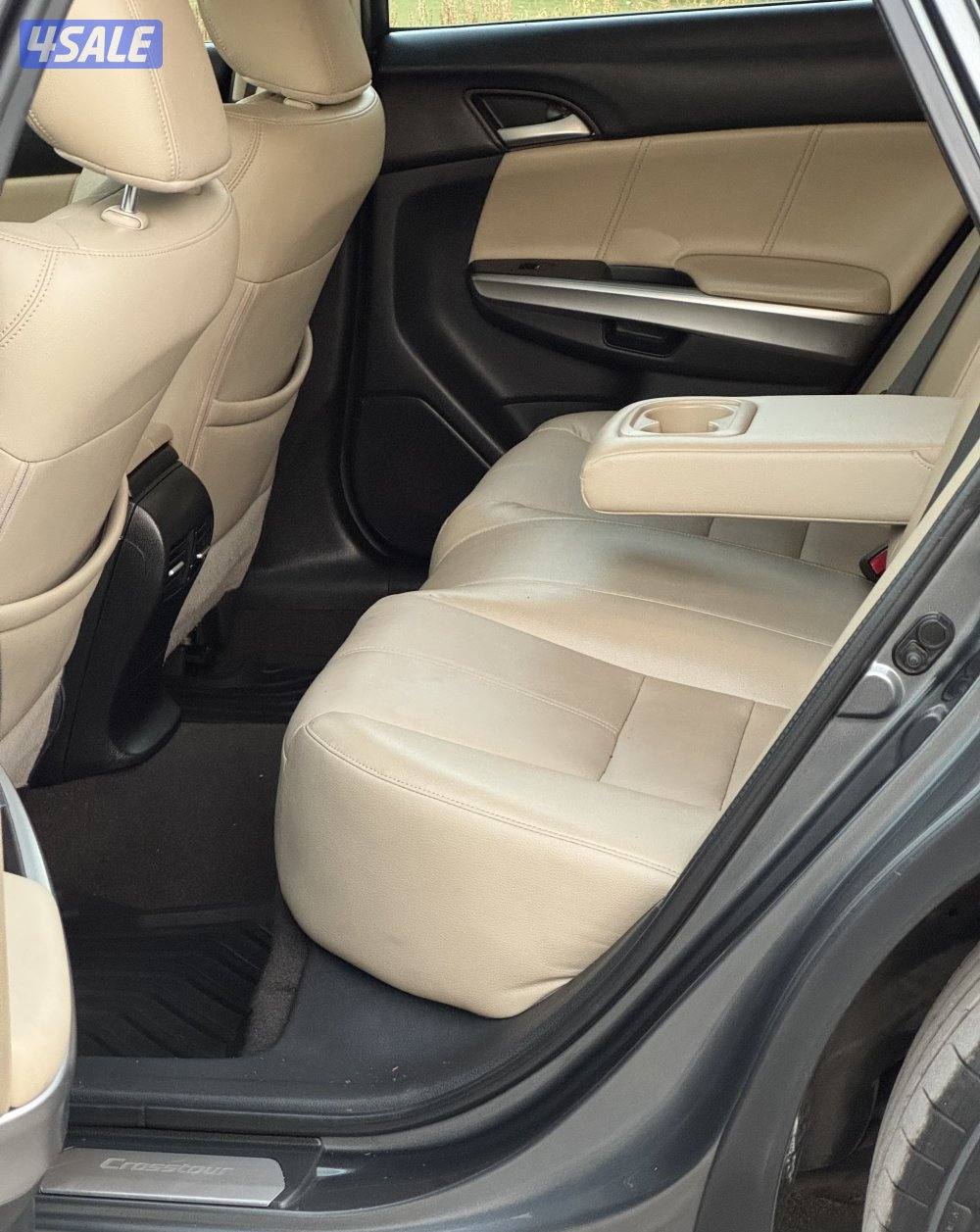 كروس تاور 2013 الغانم عداد 171 ألف كامل المواصفات7