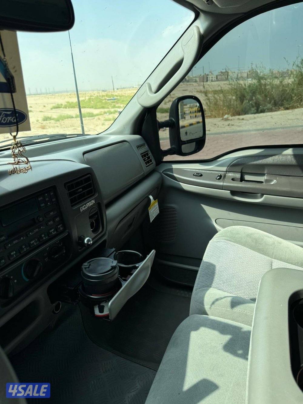 للبيع فورد اكسكيرشن موديل 2003 صبغ الوكاله وشرط الفحص بالكامل3