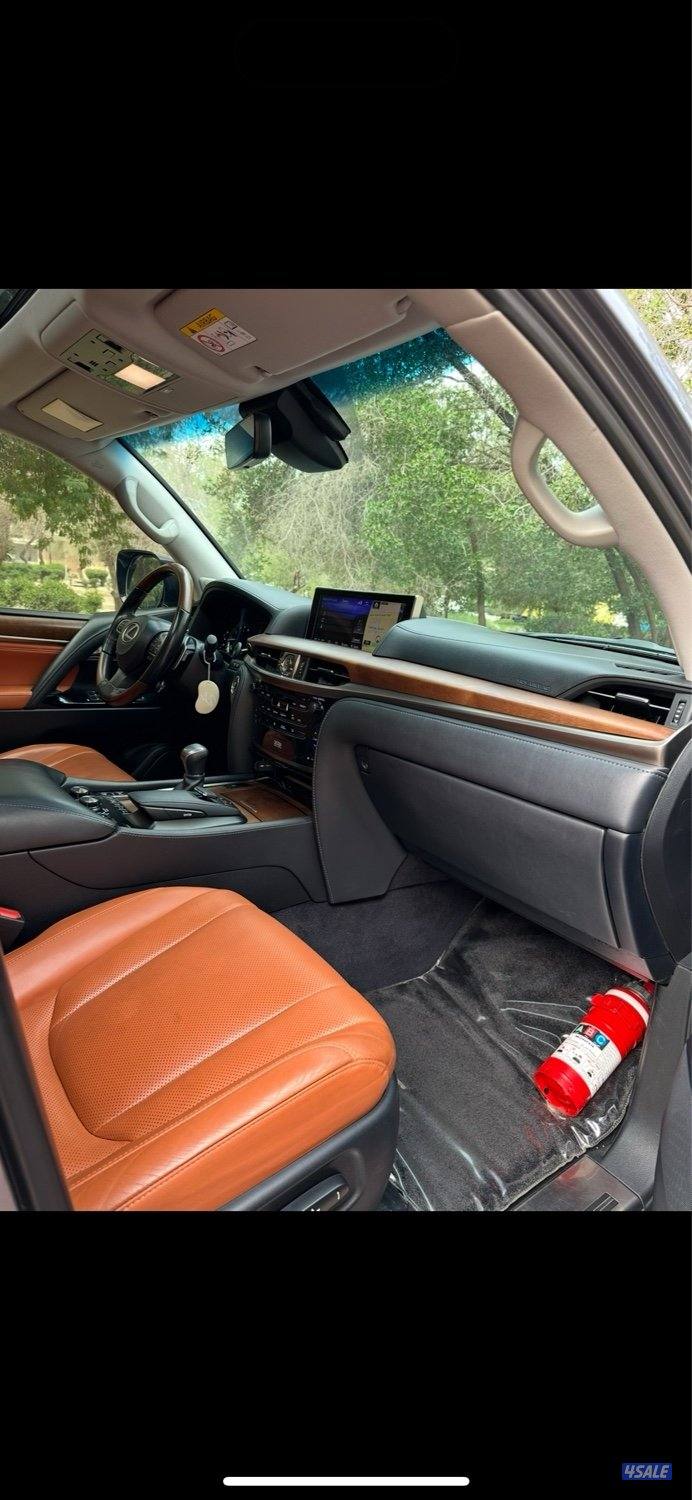 جيب لكزس ٢٠١٦ درجة اولى ماشي ١٤٠٠٠٠ كم الساير5