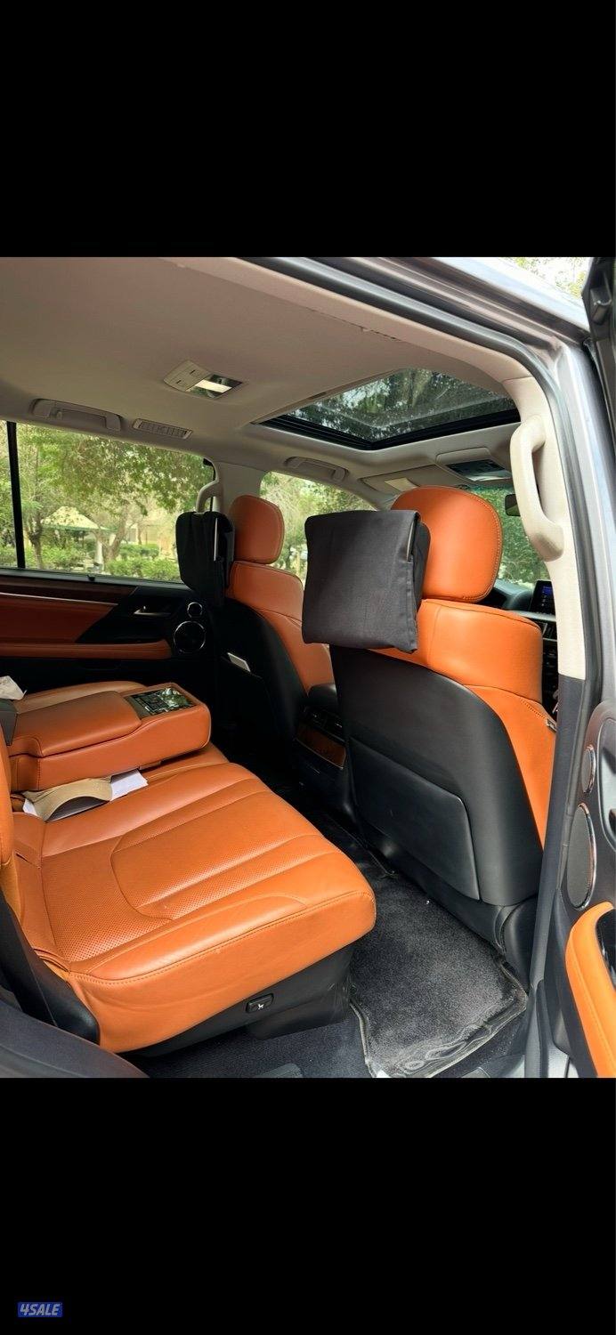 جيب لكزس ٢٠١٦ درجة اولى ماشي ١٤٠٠٠٠ كم الساير6