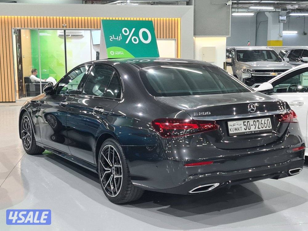 Mercedes Benz E2001