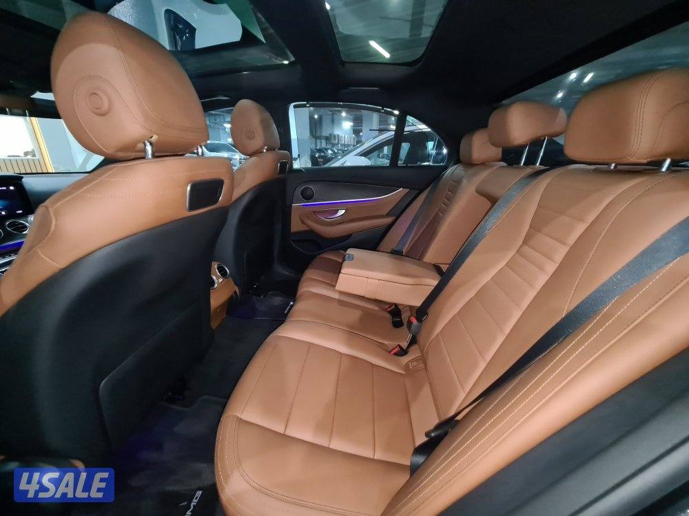 Mercedes Benz E2002