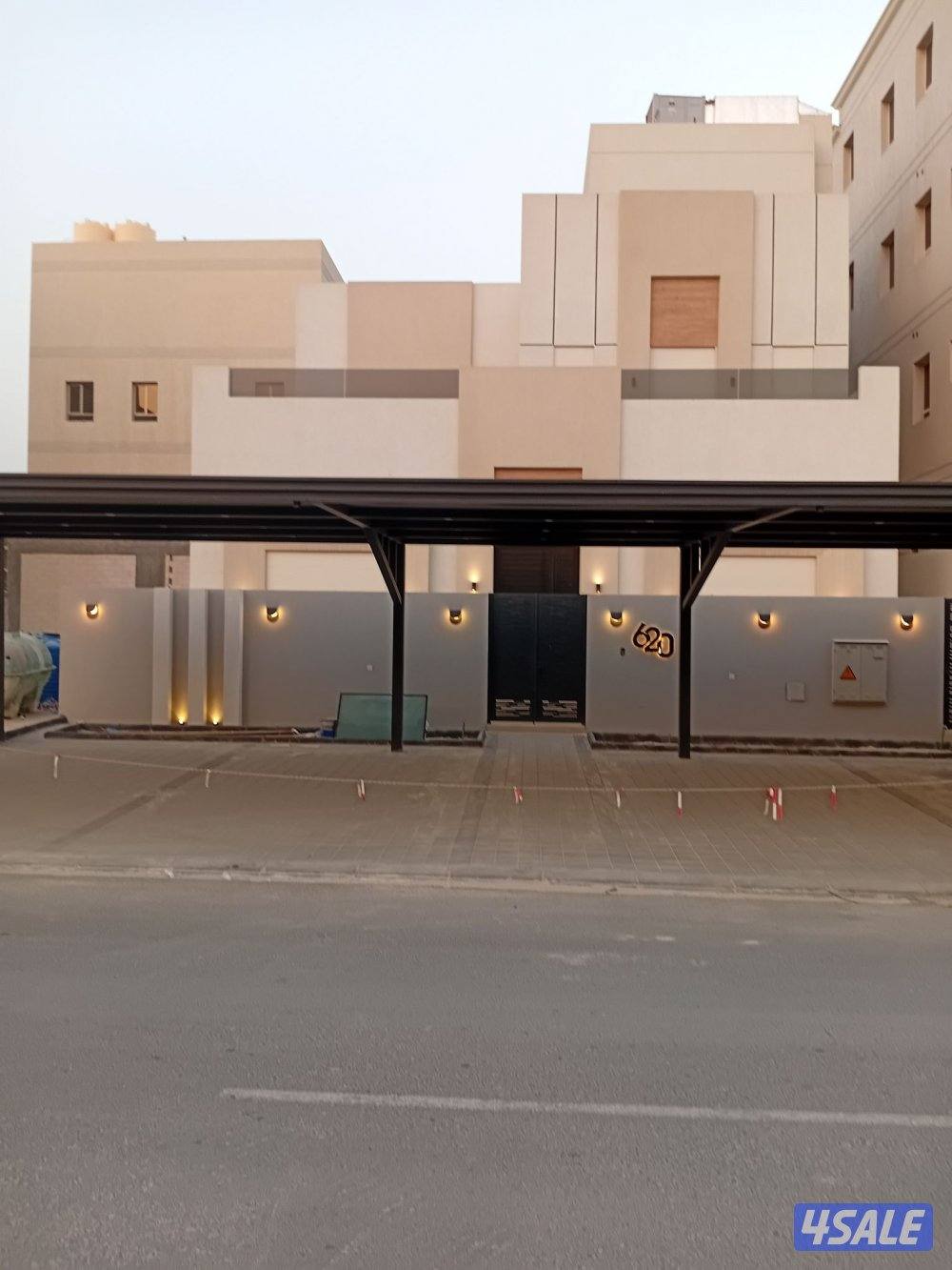 حداد عام .ومضلات12