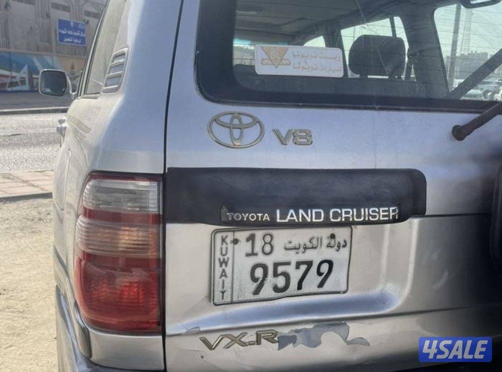 لاند VXR V8 موديل 98 ممشى 700 الف السياره مصبوغه عام تجميلي بدون حوادث2