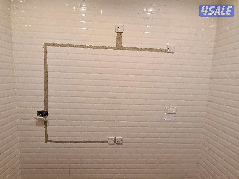 فني كهربائي.  electrician2