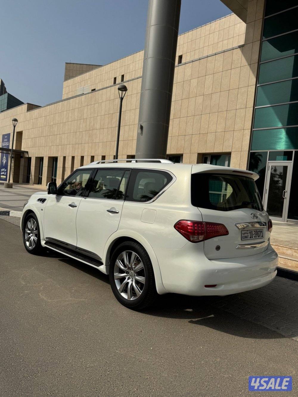 انفنتي QX56 قمه بالنظافه6