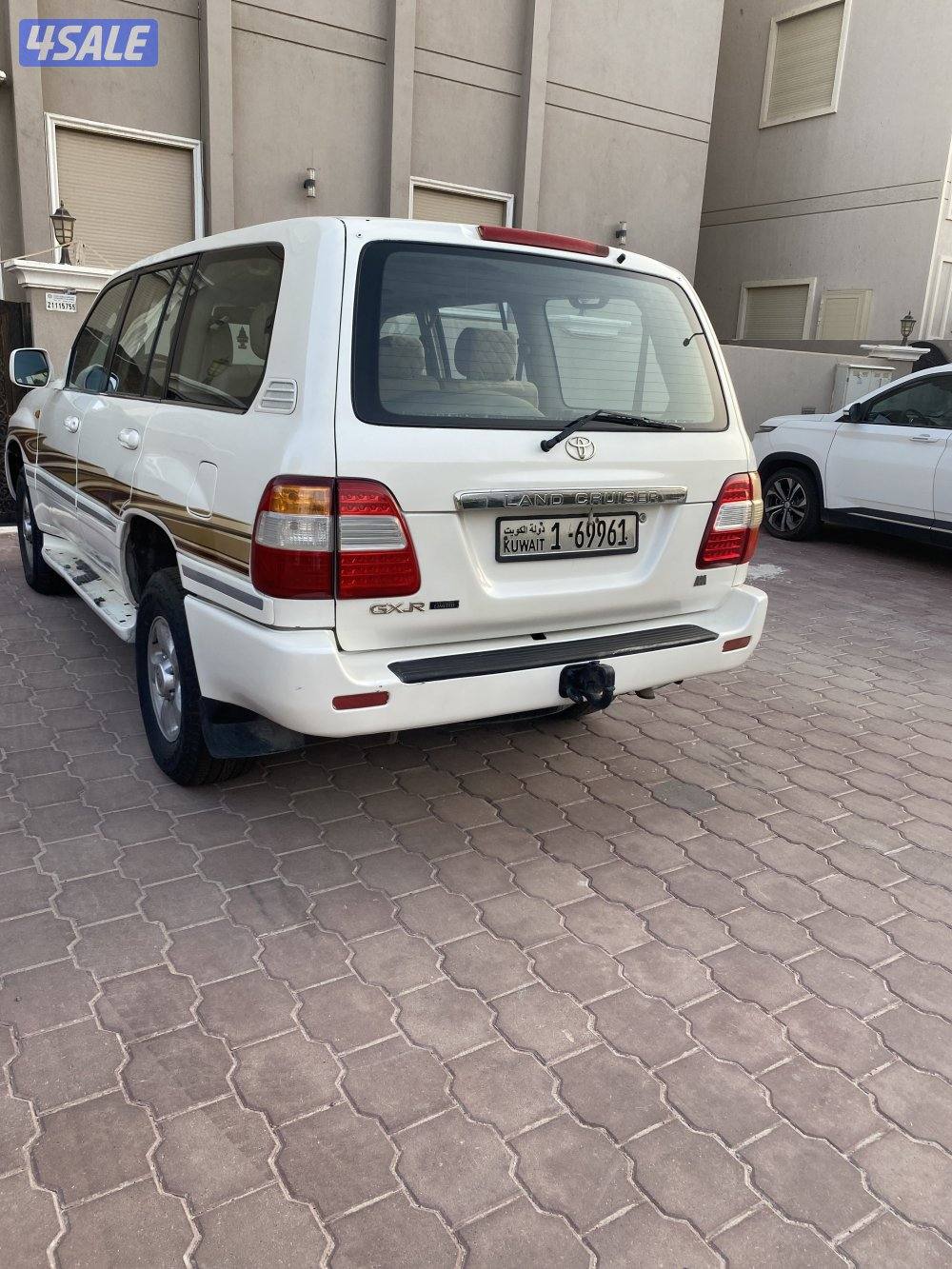 للبيع لاند كروزر 20060