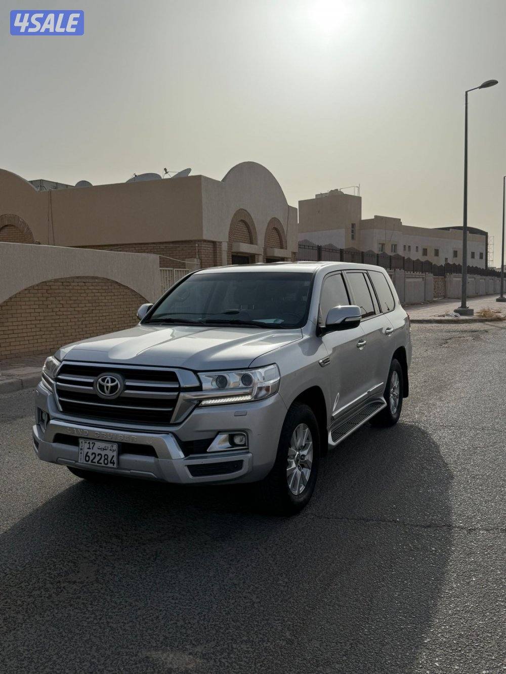 لاند كروزر GXR 20200