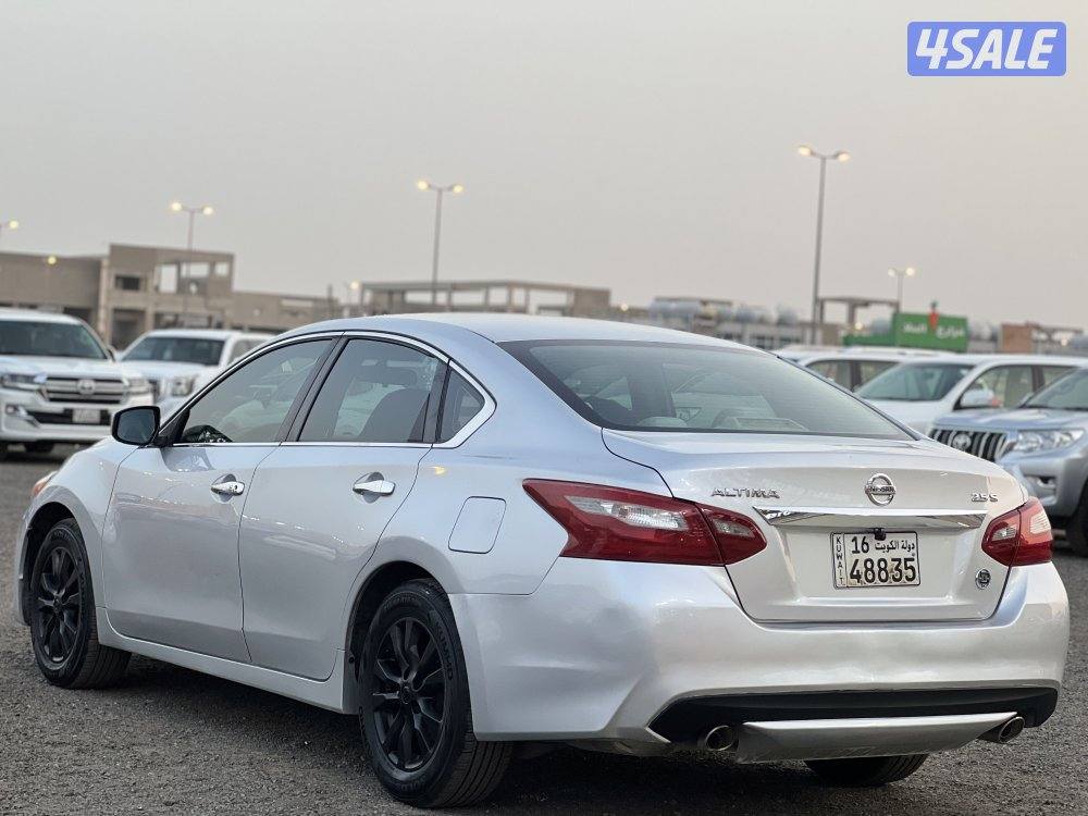 للبيع التيما 2018 عداد 130 الف5