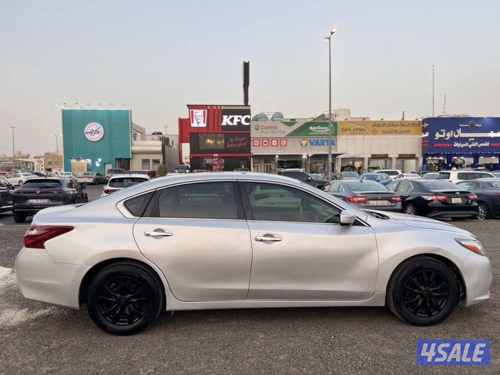 للبيع التيما 2018 عداد 130 الف6