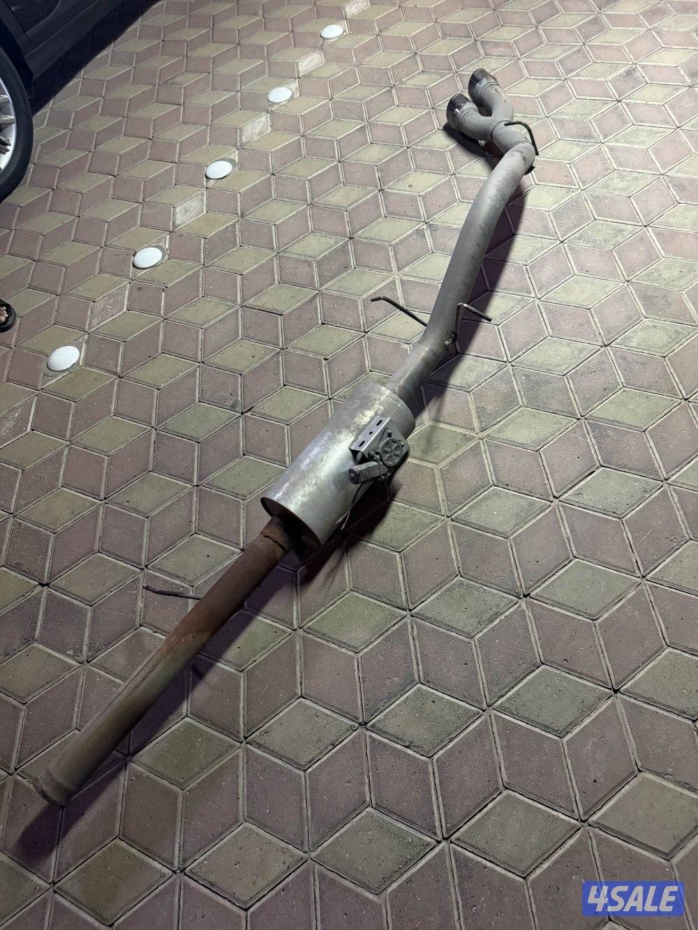 قزوز اكس فورس كتاوت كان راكب على سلفرادو ٢٠١٢0