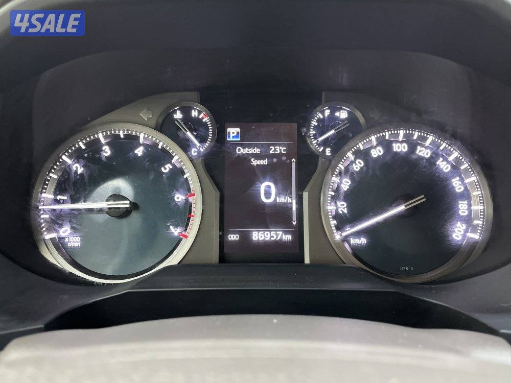 TOYOTA PRADO 21L6-VXE3