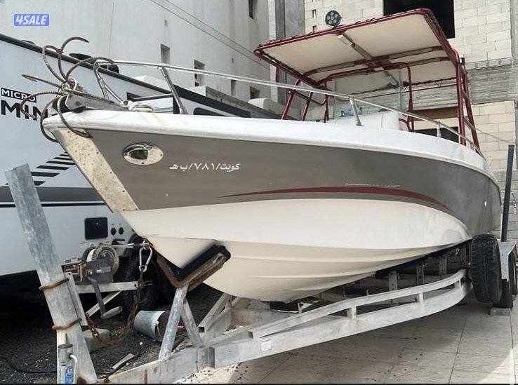 للبيع طراد Gulf Master ٢٨ قدم موديل ٢٠١٠ مكينتين ميركوري 225/2251