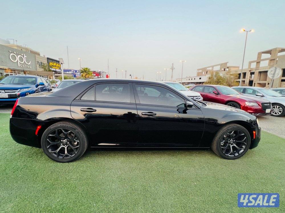 🚘 كرايزلر- S300 موديل 20217